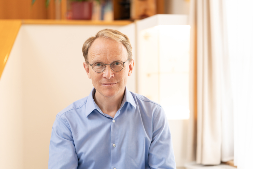 Portraitfoto Dr. Thomas Wögerbauer